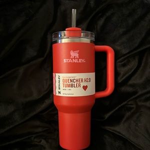 Red Valentine’s day Edition 40oz Stanley